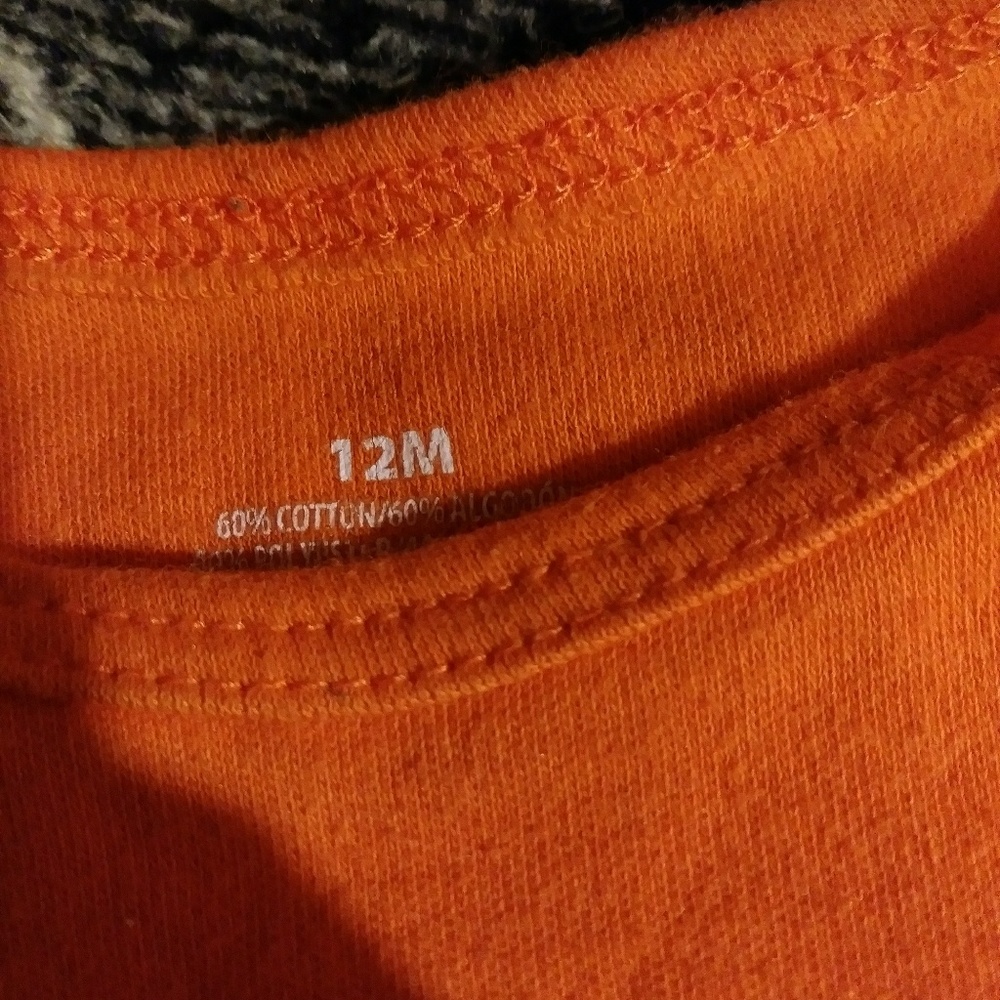 Onsie - Picture 2 of 2
